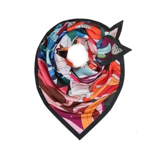 Pom Amsterdam | Silk Shawl - Picture 8 of 9